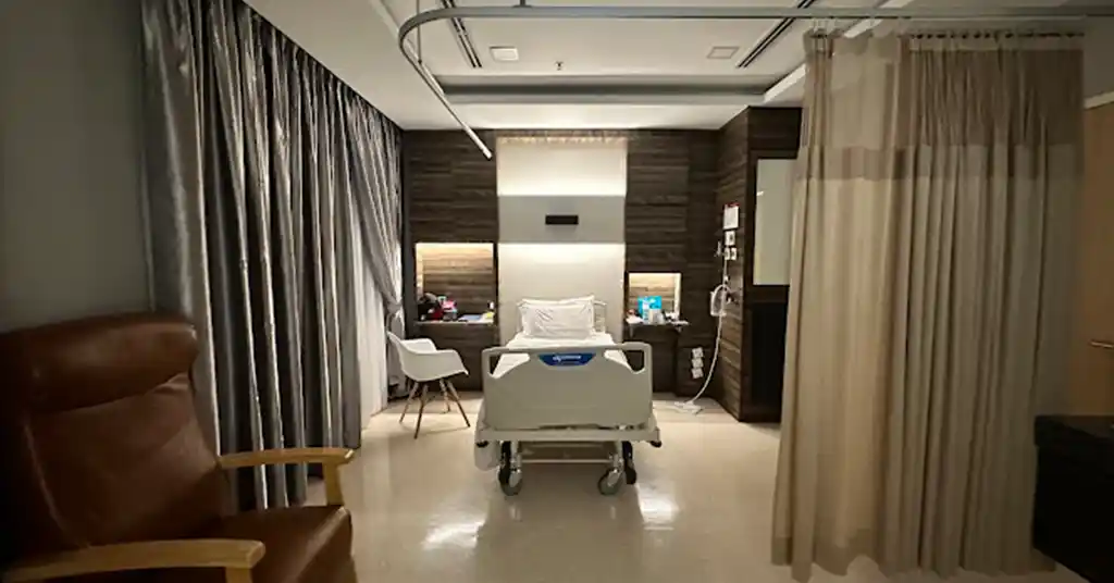 Waktu Melawat Hospital Pakar DEMC